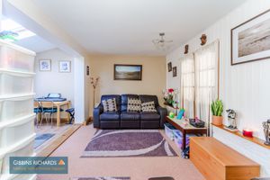 Family Room- click for photo gallery